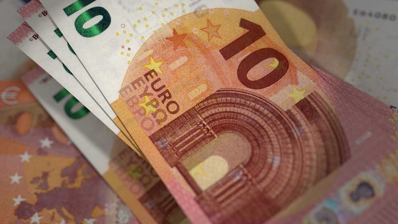 10 euro €10