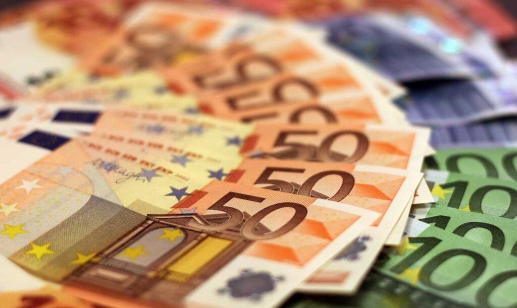 bonus 600 euro bollette in scadenza