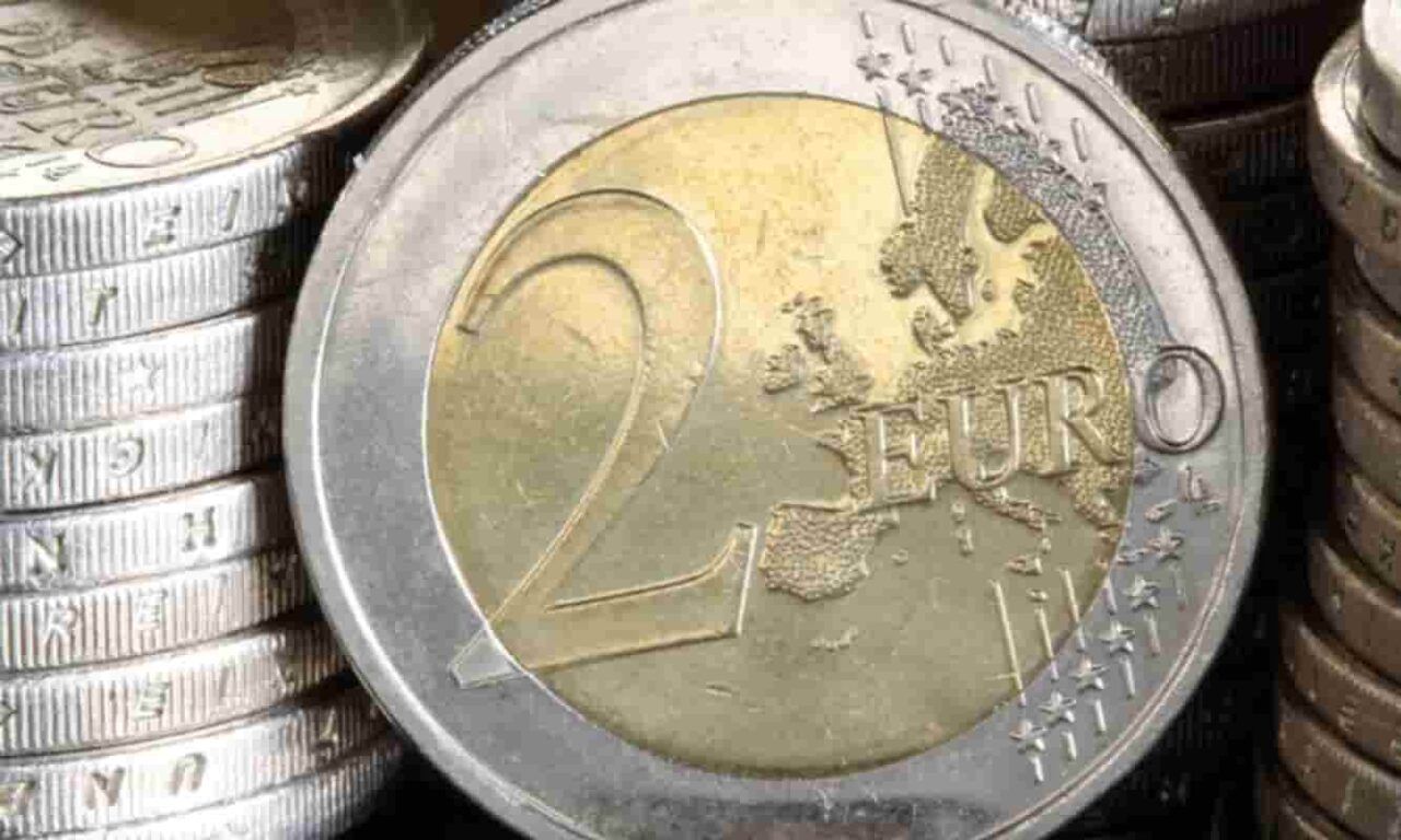 2 euro errore conio omino vaticano 2 euro Garibaldi 2 euro europa Garibaldi